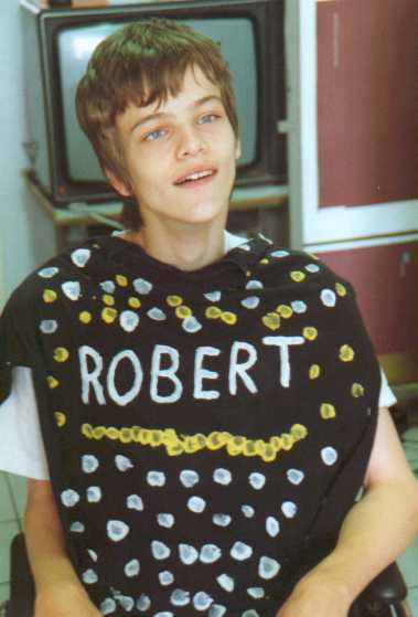 robert met t shirt 98.jpg (22076 bytes)